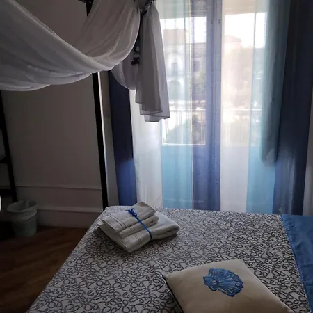 Couette-café Cesar 3*